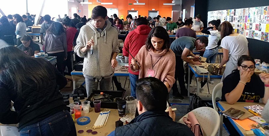 Lee más sobre el artículo Macro Taller de diseño y color de Comex con el arq. Ignacio Cadena