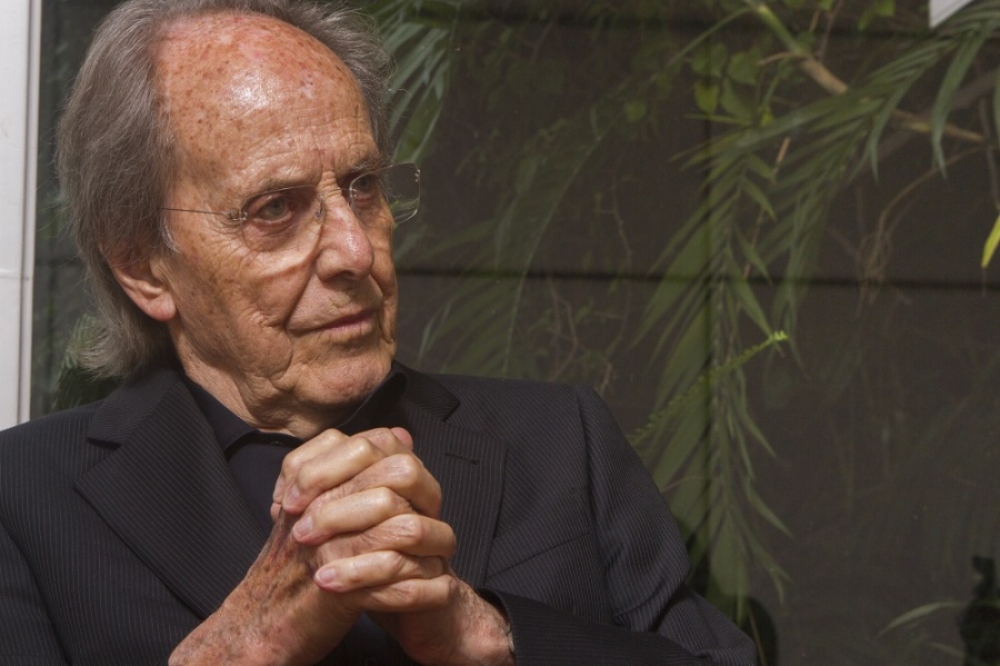 Lee más sobre el artículo Entrevista | Teodoro González de León