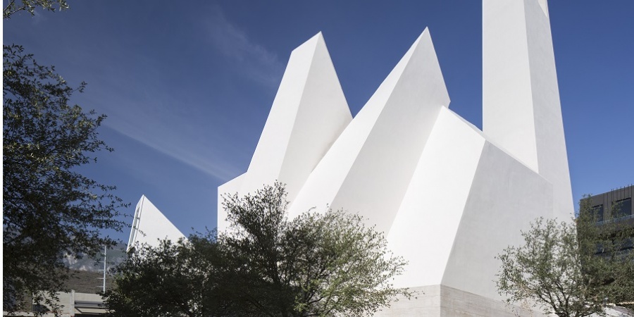 Lee más sobre el artículo Iglesia en Pueblo Serena | Moneo Brock