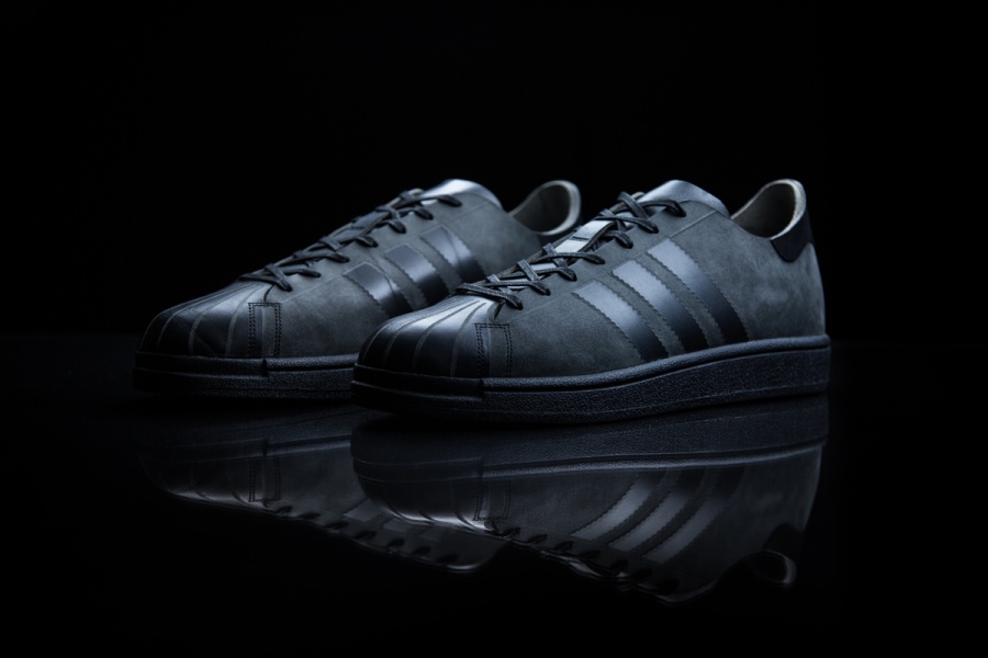 Lee más sobre el artículo LOS TENIS DEL FUTURO: FUTURECRAFT LEATHER BY ADIDAS