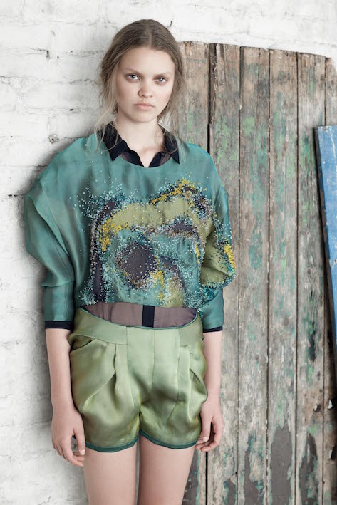 Lee más sobre el artículo Spring Summer 15 RTW | Yiqing Yin