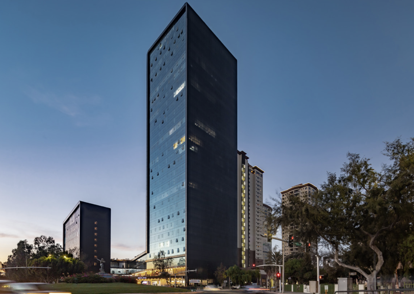 New City Medical Plaza por CRAFT Arquitectos