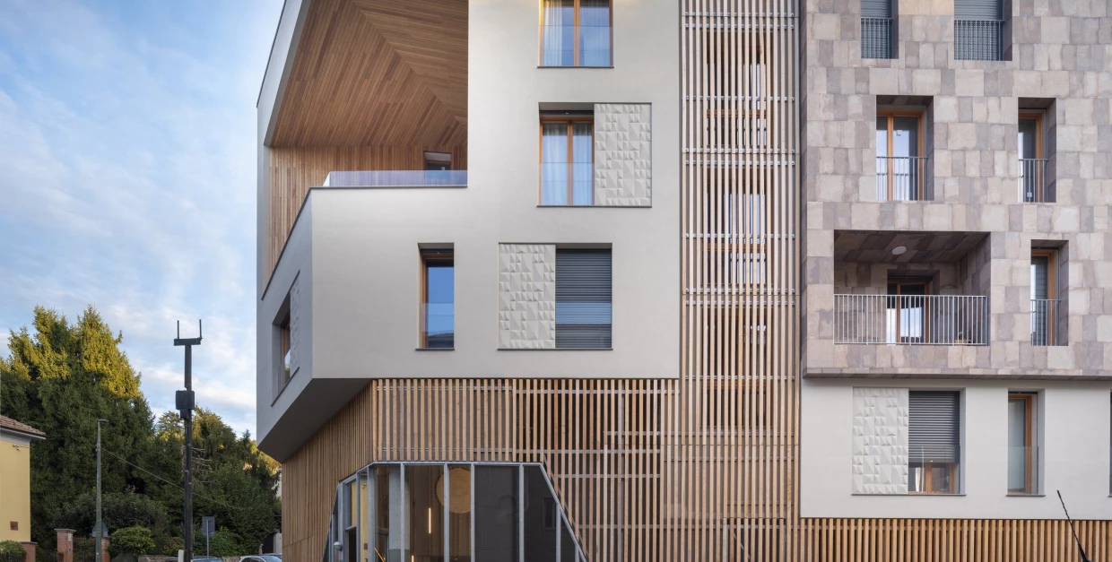 Lee más sobre el artículo The House on Stilts in Turin: luminosidad y sencillez