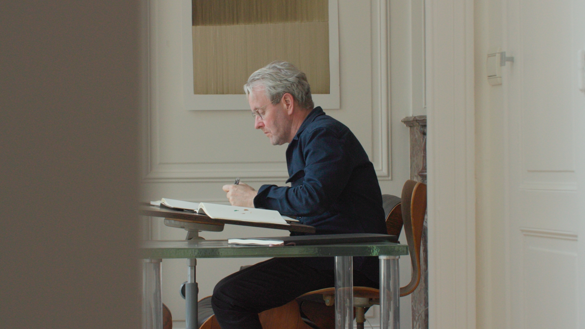 Lee más sobre el artículo Ronan Bouroullec para FLOS: De vuelta a la simplicidad