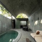 Casa Gruta en Valladolid: refugio de luz y materia