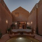 Casa Skoura: color, memoria y naturaleza en Mérida